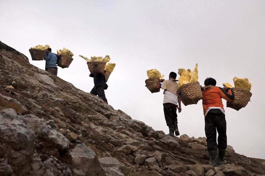 Kawah Ijen sulphur miners