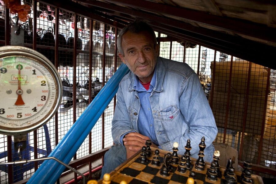 Chess Under the Stalls